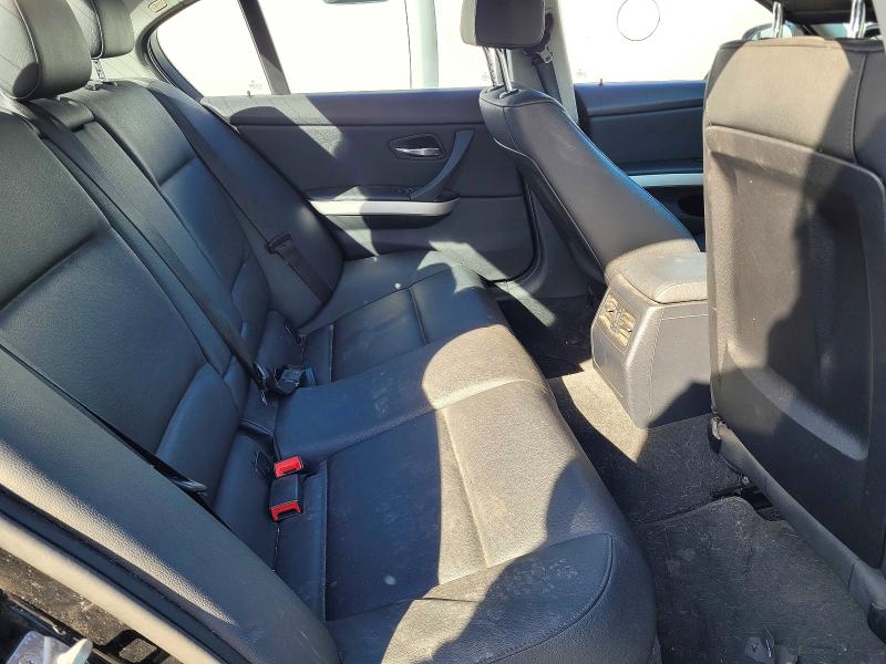 Photo 6 from auction – 2011 BMW 323 with VIN WBAPG7G57BNM85826