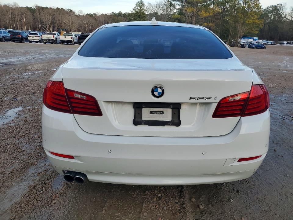 Photo 6 from auction – 2015 BMW 528 with VIN WBA5A5C5XFD523337