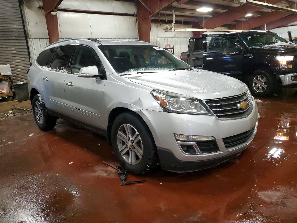 Photo 4 from auction – 2015 CHEVROLET TRAVERSE L with VIN 1GNKRGKD3FJ134924