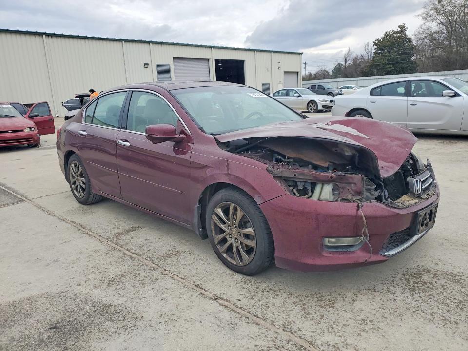 Photo 4 from auction – 2013 HONDA ACCORD with VIN 1HGCR3F88DA001092