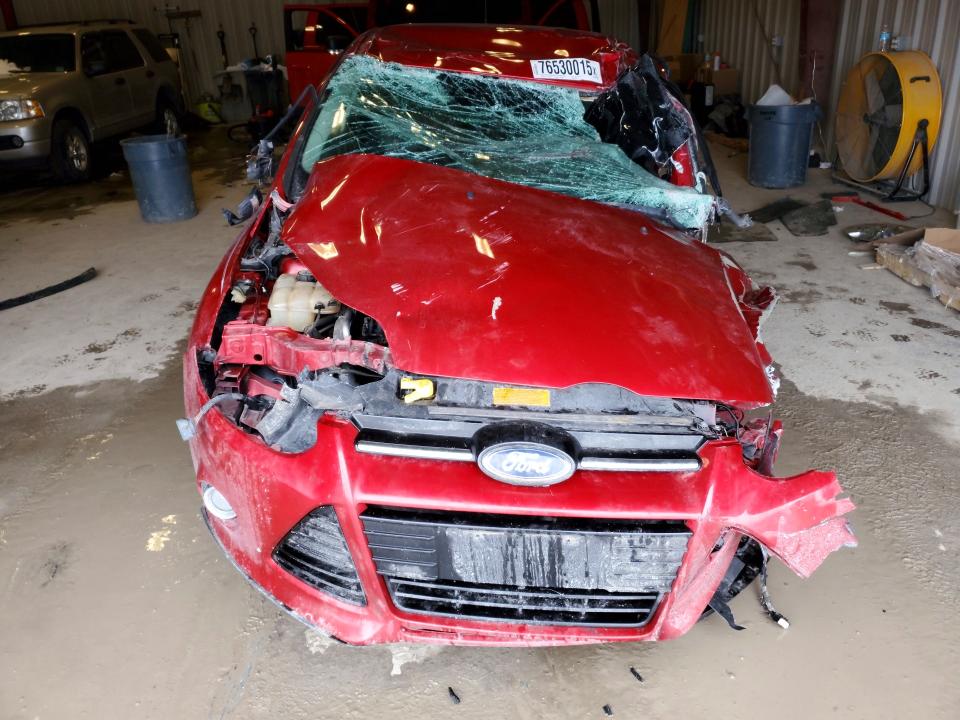 Photo 5 from auction – 2012 FORD FOCUS with VIN 1FAHP3F2XCL320377