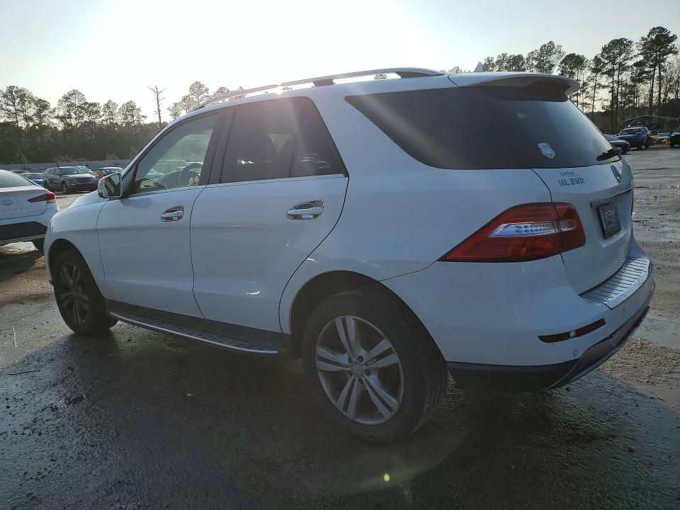 Photo 2 from auction – 2015 MERCEDES-BENZ ML with VIN 4JGDA5HB6FA448615