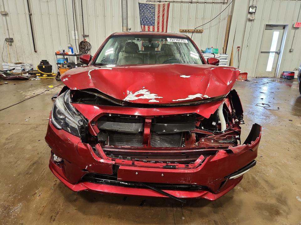 Photo 5 from auction – 2018 SUBARU LEGACY 2.5 with VIN 4S3BNAN66J3022226