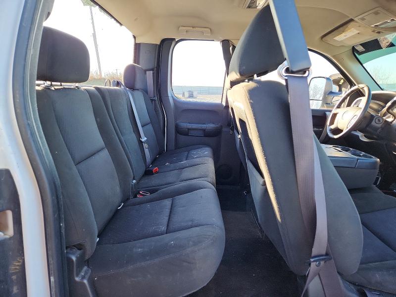 Photo 10 from auction – 2011 CHEVROLET SILVERADO with VIN 1GCRKSE36BZ266203