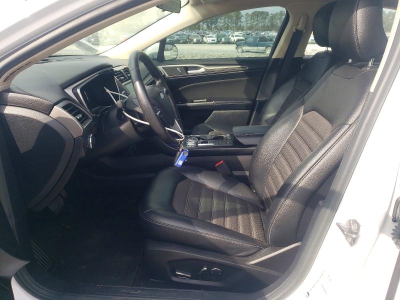 Photo 7 from auction – 2017 FORD FUSION with VIN 3FA6P0HD7HR346304