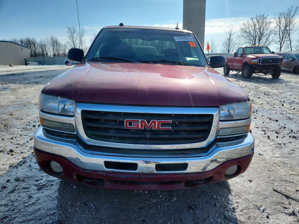 Photo 5 from auction – 2005 GMC NEW SIERRA with VIN 2GTEK13T251241131