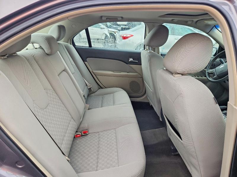 Photo 10 from auction – 2012 FORD FUSION with VIN 3FAHP0HA5CR102125