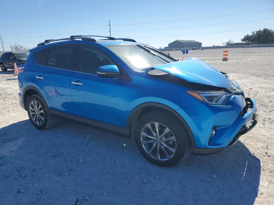 Photo 4 from auction – 2017 TOYOTA RAV4 LIMIT with VIN JTMYFREV2HD102043