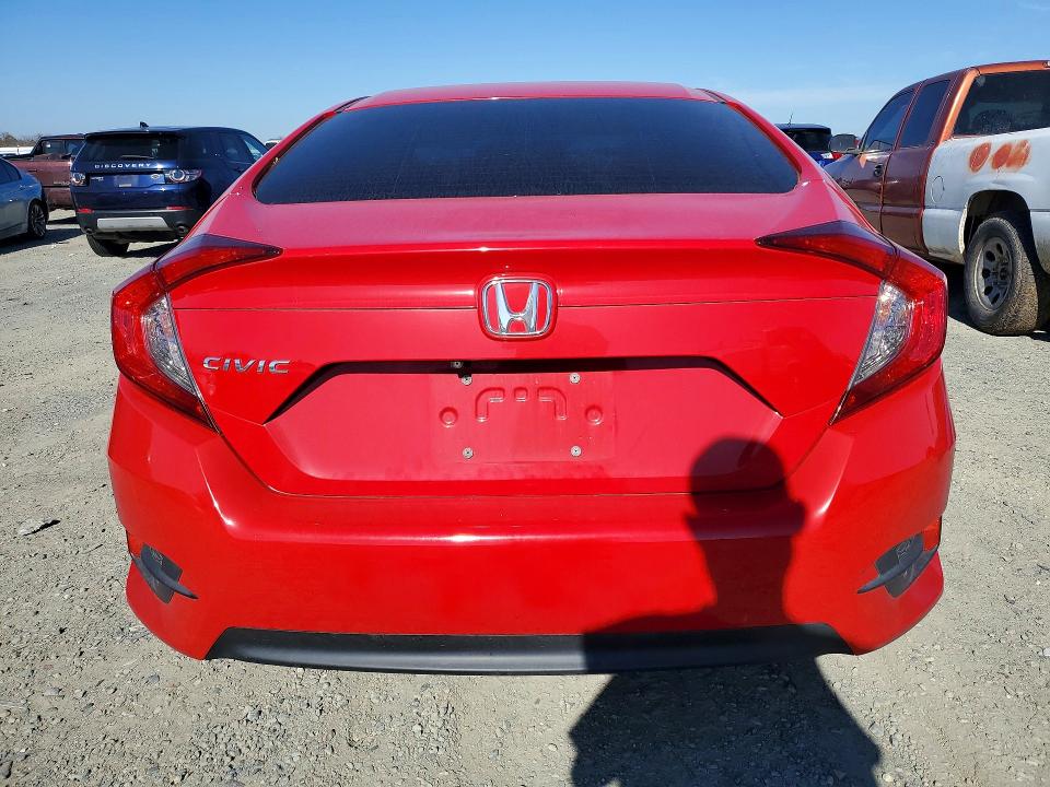 Zdjęcie 6 z aukcji – 2017 HONDA CIVIC z VIN 2HGFC2F5XHH503074