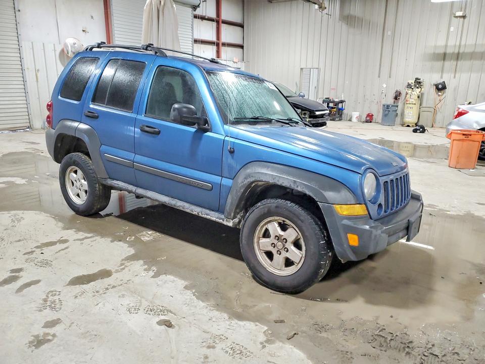 Photo 4 from auction – 2006 JEEP LIBERTY SP with VIN 1J4GL48K36W229422