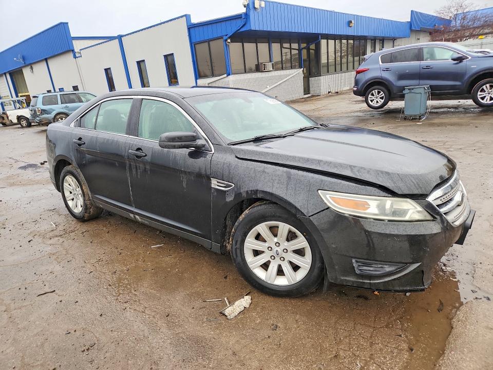 Photo 4 from auction – 2010 FORD TAURUS SE with VIN 1FAHP2DW1AG135415