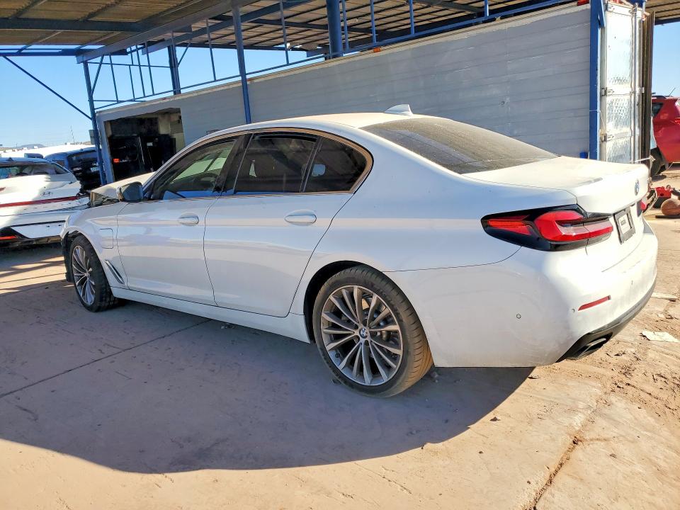 Photo 2 from auction – 2021 BMW 530E with VIN WBA13AG02MCF55883