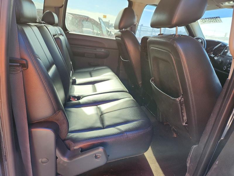Photo 10 from auction – 2011 CHEVROLET SILVERADO with VIN 3GCPKSE30BG296983