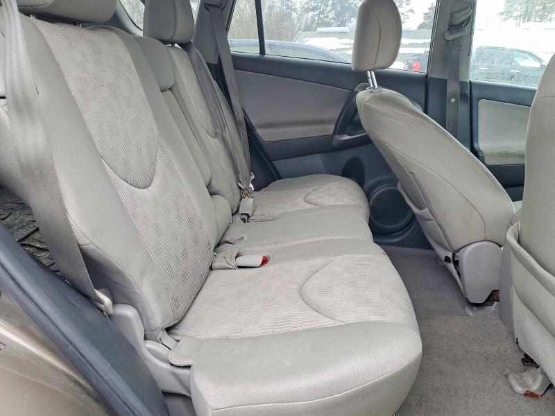 Photo 11 from auction – 2012 TOYOTA RAV4 with VIN 2T3BF4DV7CW254258