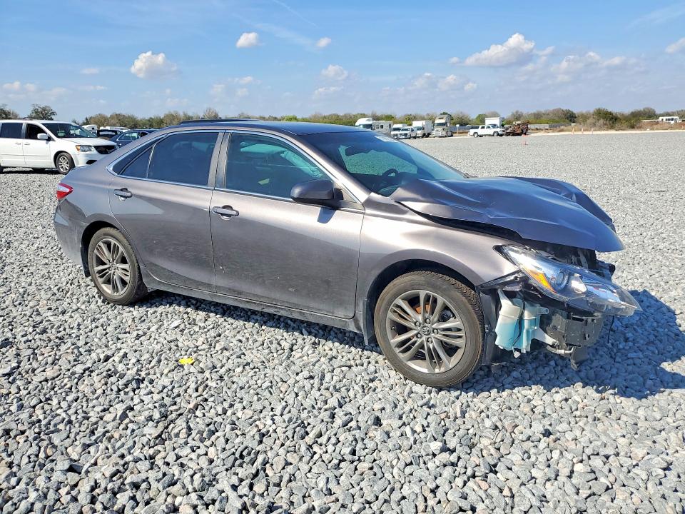Photo 4 from auction – 2017 TOYOTA CAMRY with VIN 4T1BF1FKXHU411850