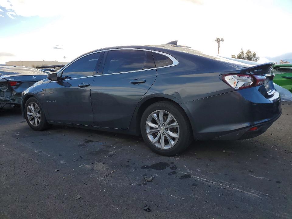 Photo 2 from auction – 2020 CHEVROLET MALIBU LT with VIN 1G1ZD5ST2LF053910