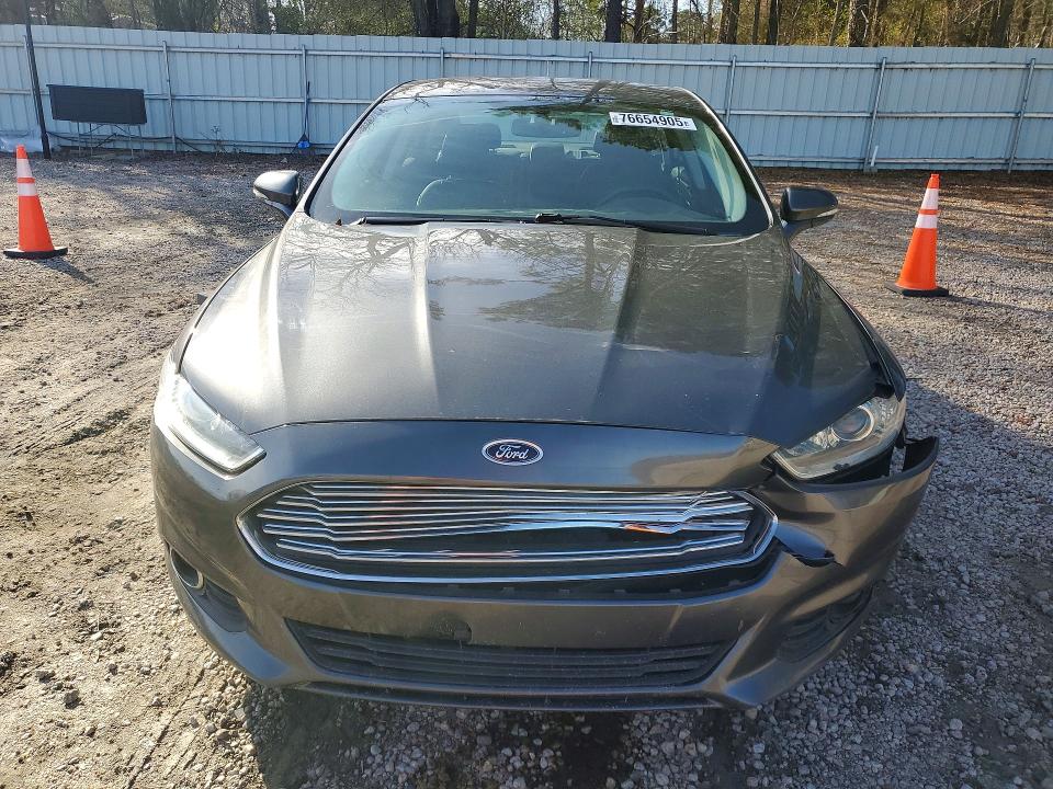 Photo 5 from auction – 2016 FORD FUSION with VIN 3FA6P0HD7GR109424