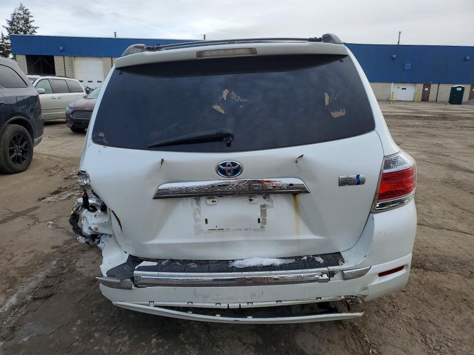 Photo 6 from auction – 2013 TOYOTA HIGHLANDER HYBRID with VIN JTEBC3EH6D2017746