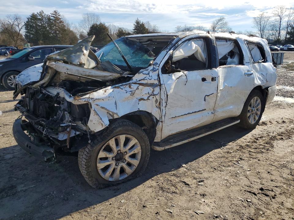 TOYOTA SEQUOIA 2015 with VIN 5TDDW5G11FS126157 - Photo from auction