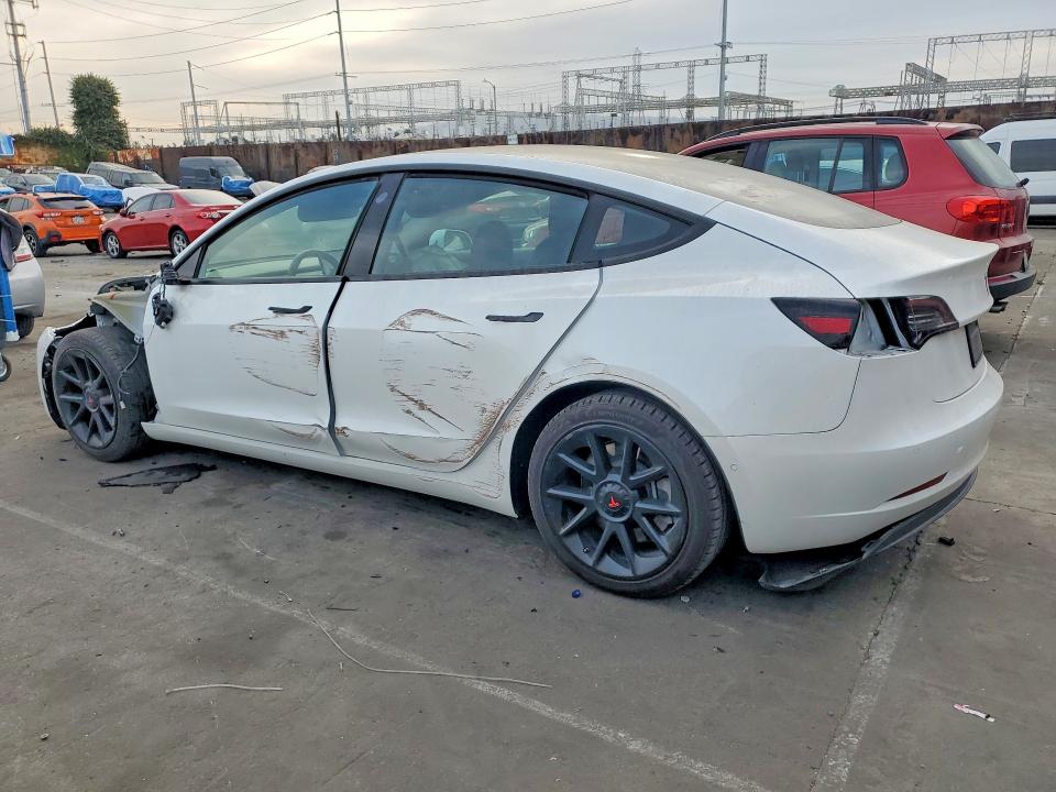 Photo 2 from auction – 2021 TESLA MODEL 3 with VIN 5YJ3E1EA7MF006424
