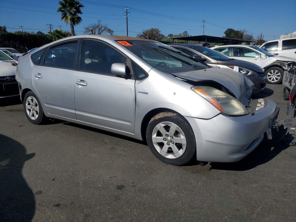 Photo 4 from auction – 2008 TOYOTA PRIUS with VIN JTDKB20U483449998