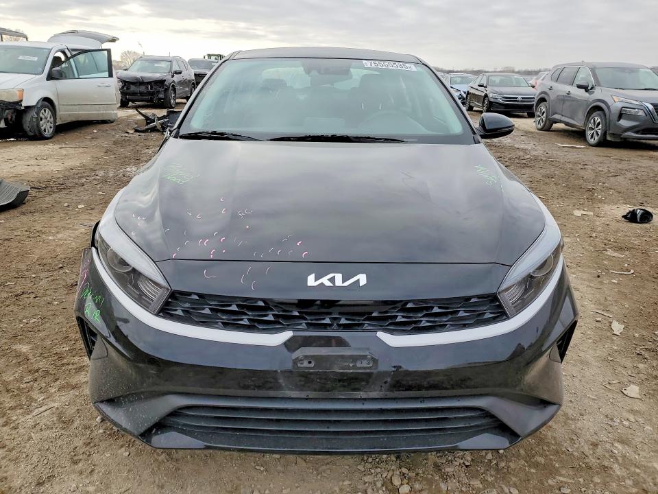 Photo 5 from auction – 2024 KIA FORTE with VIN 3KPF24AD2RE714228