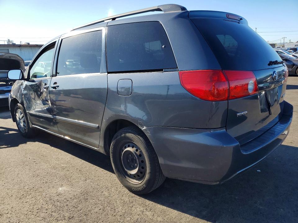 Photo 2 from auction – 2006 TOYOTA SIENNA with VIN 5TDZA23C66S421264