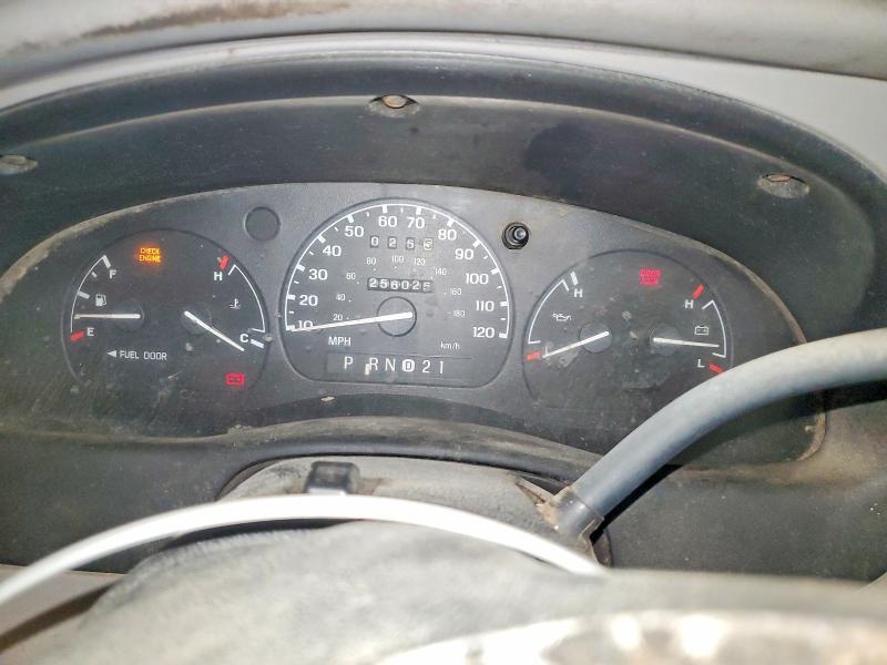 Photo 9 from auction – 2000 FORD RANGER with VIN 1FTYR14VXYPB09993