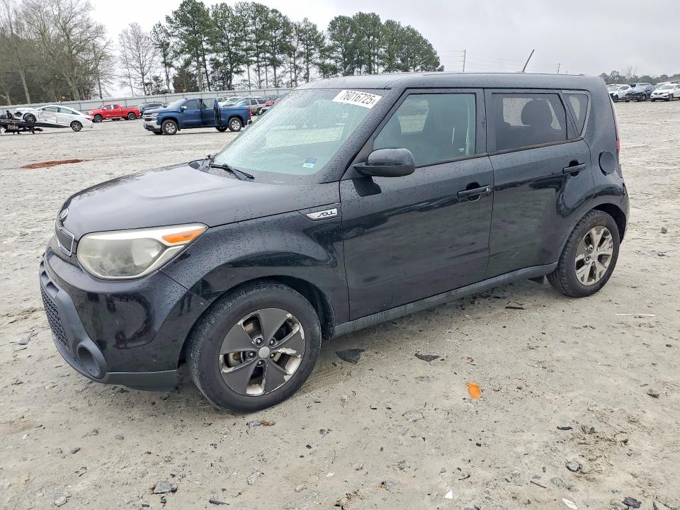KIA SOUL 2016 with VIN KNDJN2A28G7246734 - Photo from auction