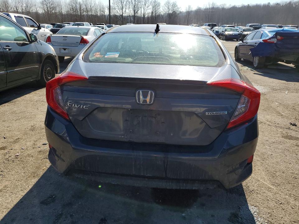 Photo 6 from auction – 2017 HONDA CIVIC TOUR with VIN 2HGFC1F92HH646940