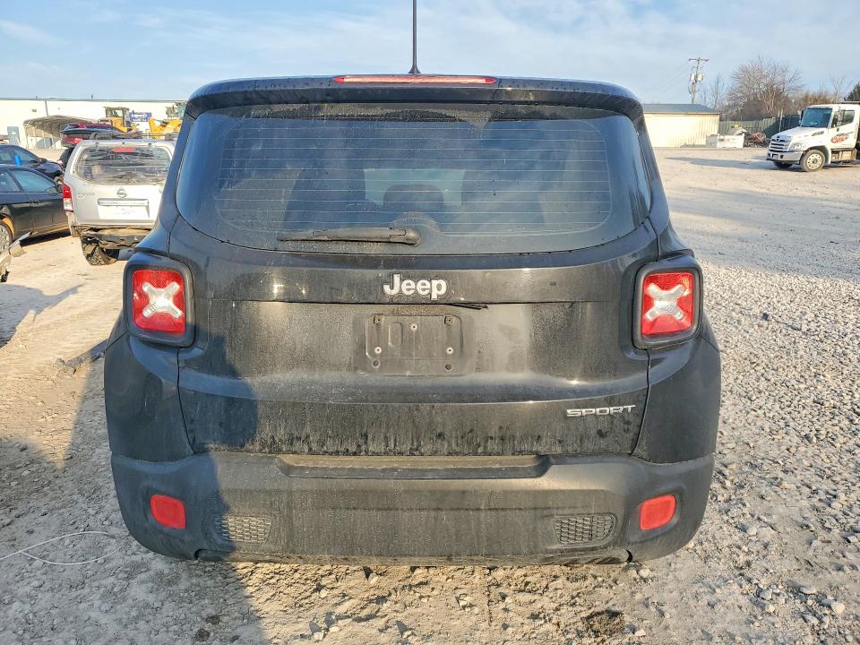 Photo 6 from auction – 2017 JEEP RENEGADE S with VIN ZACCJAAB7HPG15330