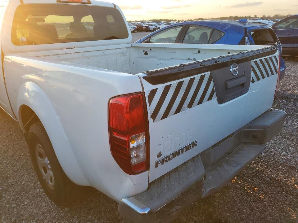 Photo 6 from auction – 2015 NISSAN FRONTIER S with VIN 1N6BD0CT3FN762654