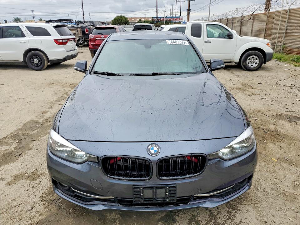 Photo 5 from auction – 2016 BMW 328 with VIN WBA8E3G59GNT77959