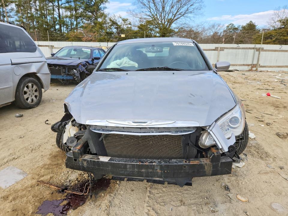 Photo 5 from auction – 2013 CHRYSLER 200 with VIN 1C3CCBBB6DN514057