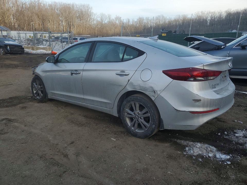 Photo 2 from auction – 2018 HYUNDAI ELANTRA with VIN 5NPD84LF8JH281101