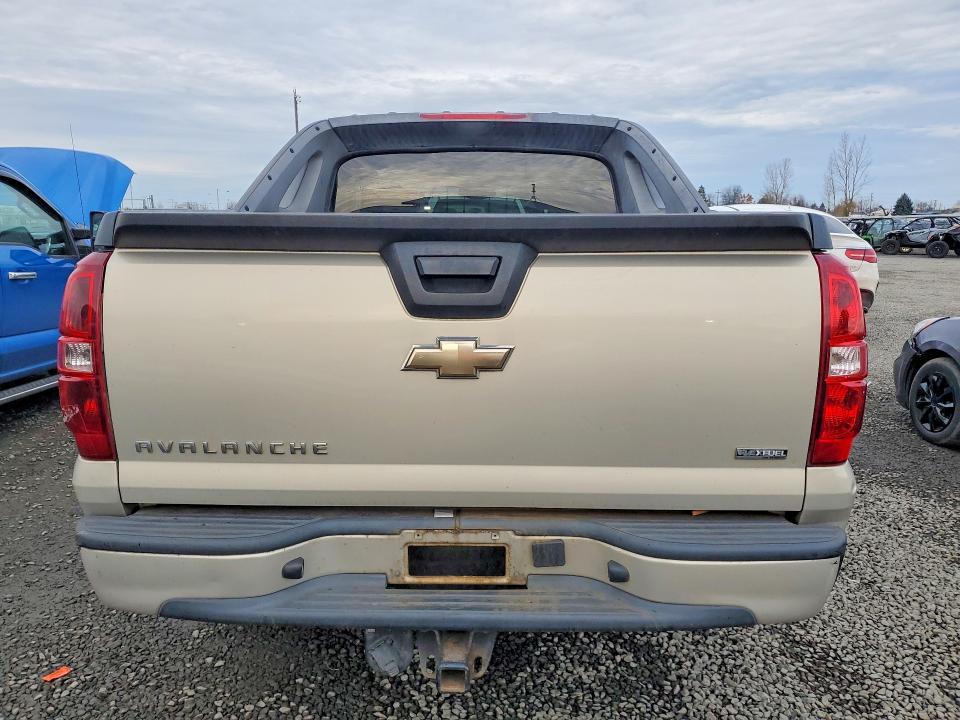 Photo 6 from auction – 2008 CHEVROLET AVALANCHE with VIN 3GNFK12308G249690