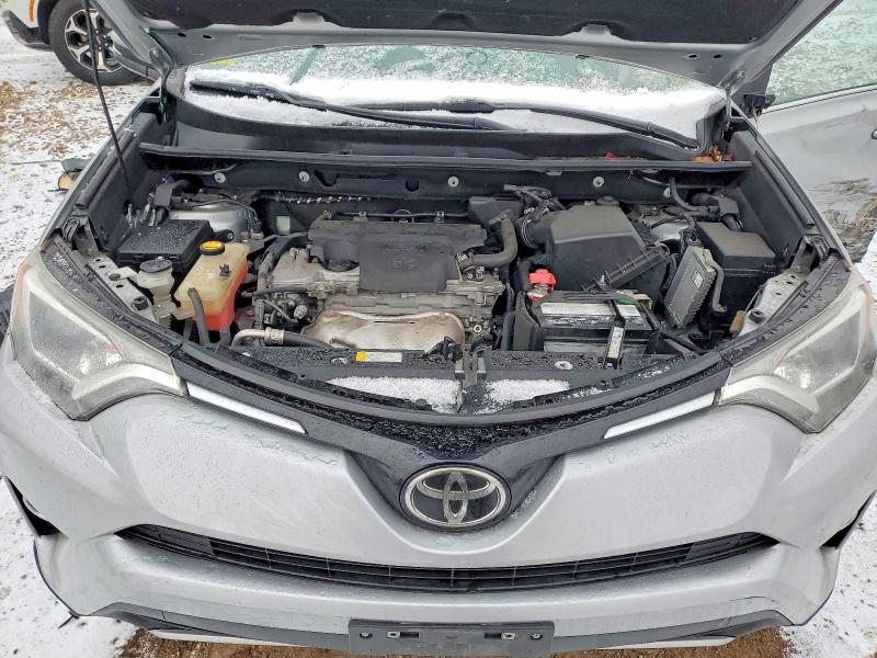 Photo 12 from auction – 2018 TOYOTA RAV4 ADVEN with VIN 2T3RFREV8JW805756