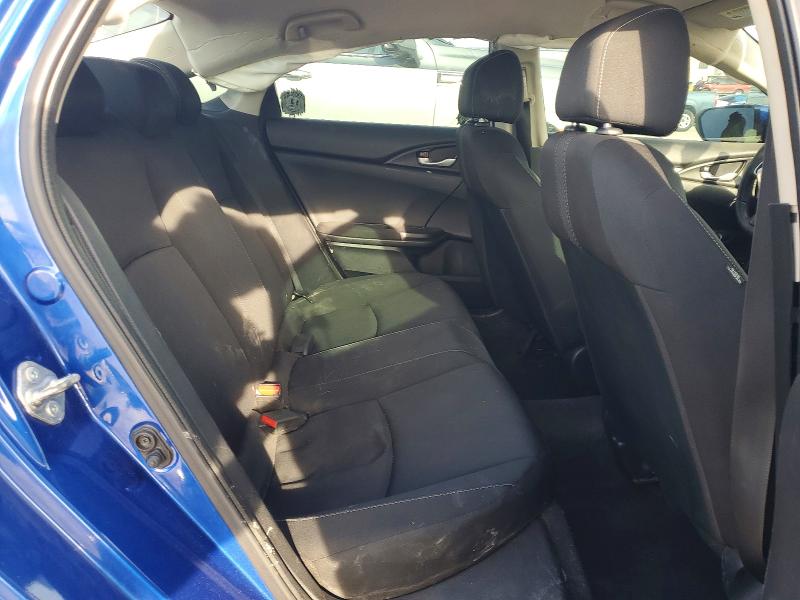 Photo 10 from auction – 2018 HONDA CIVIC with VIN 19XFC2F53JE027749