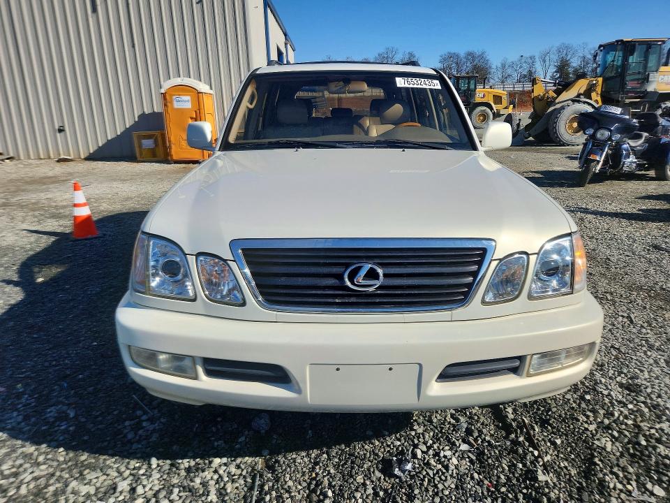 Photo 5 from auction – 2002 LEXUS LX with VIN JTJHT00W323516396