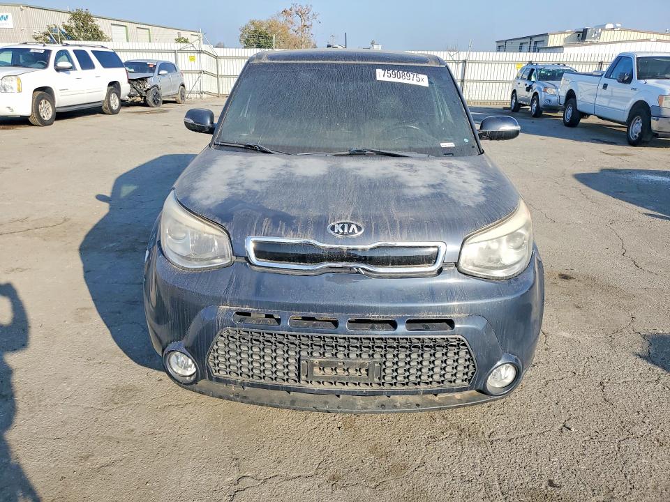 Photo 5 from auction – 2015 KIA SOUL with VIN KNDJX3A53F7197550