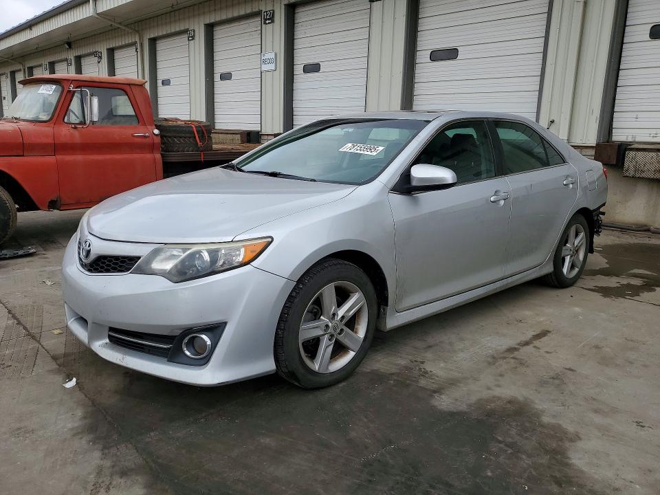 TOYOTA CAMRY 2014 with VIN 4T1BF1FK3EU824429 - Photo from auction