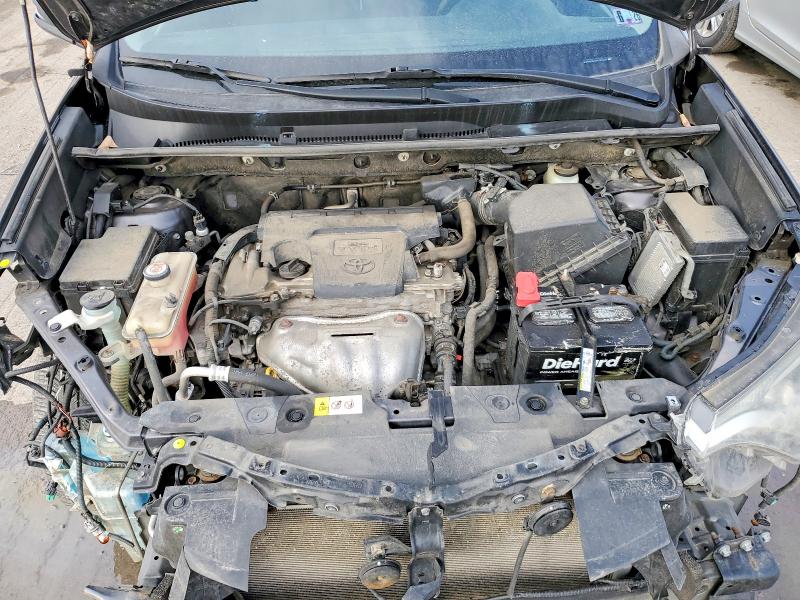 Photo 12 from auction – 2017 TOYOTA RAV4 with VIN JTMRFREVXHJ707448