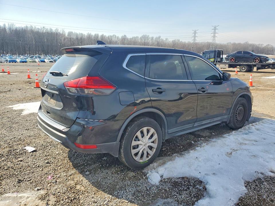 Фото 3 с аукциона – 2017 NISSAN ROGUE с VIN 5N1AT2MT5HC868397