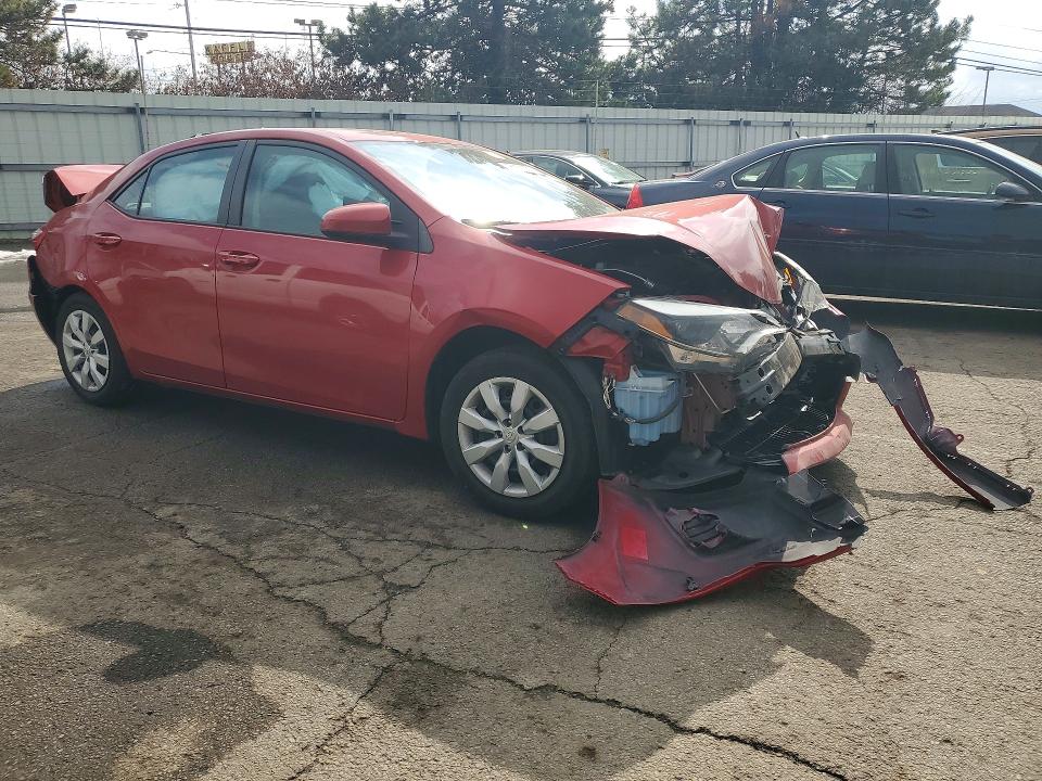 Фото 4 с аукциона – 2016 TOYOTA COROLLA с VIN 5YFBURHE9GP501373