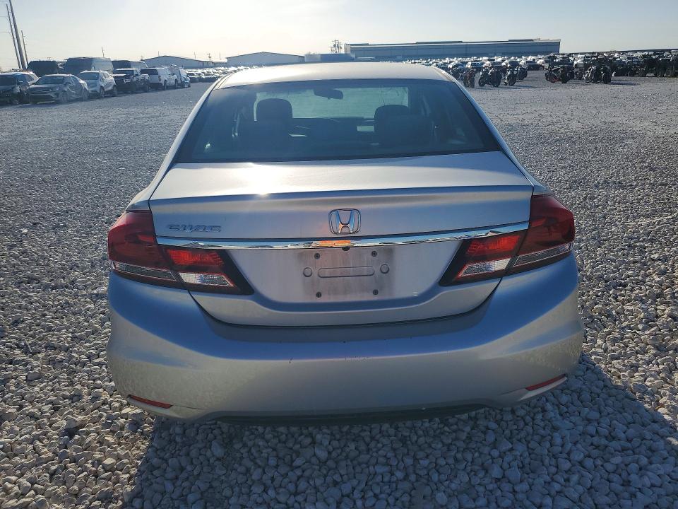 Photo 6 from auction – 2015 HONDA CIVIC with VIN 19XFB2F57FE063843
