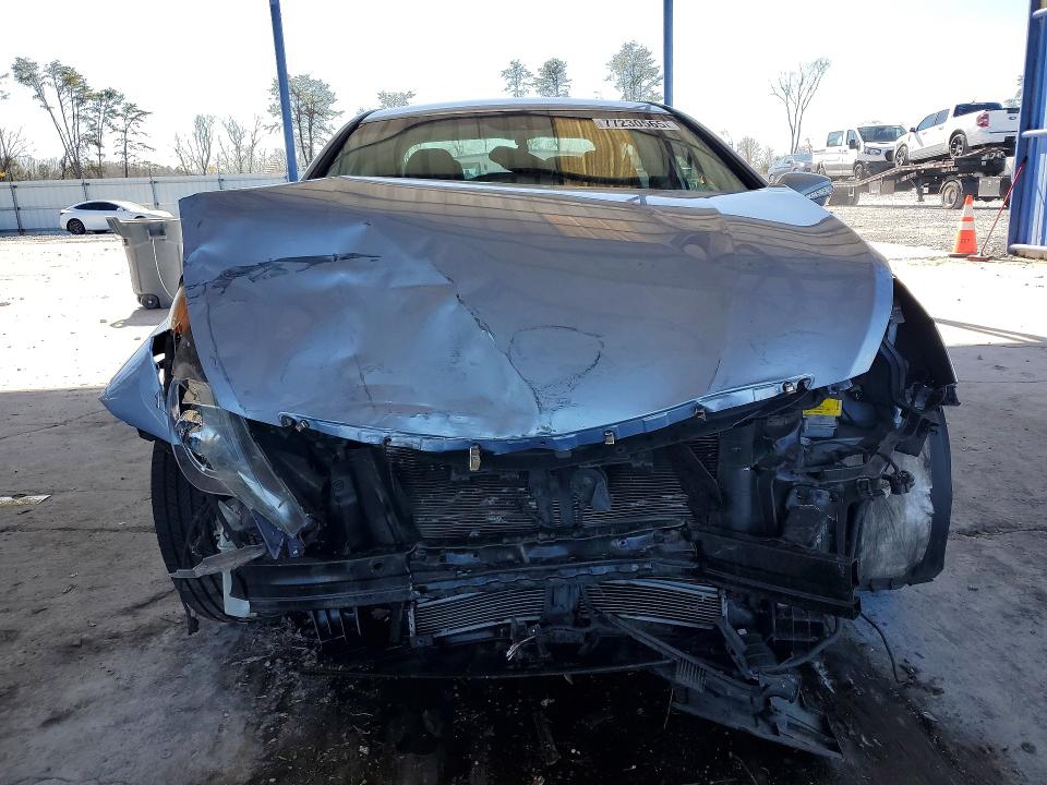 Photo 5 from auction – 2013 HYUNDAI SONATA with VIN KMHEC4A44DA064639