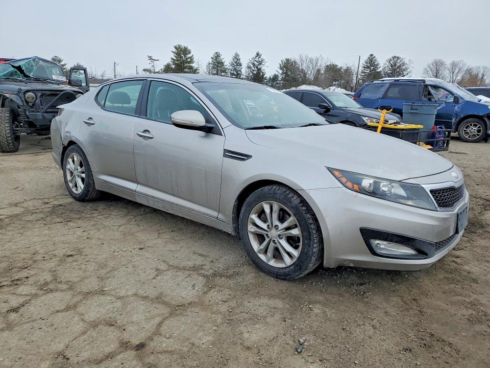 Zdjęcie 4 z aukcji – 2013 KIA OPTIMA z VIN 5XXGN4A7XDG245797