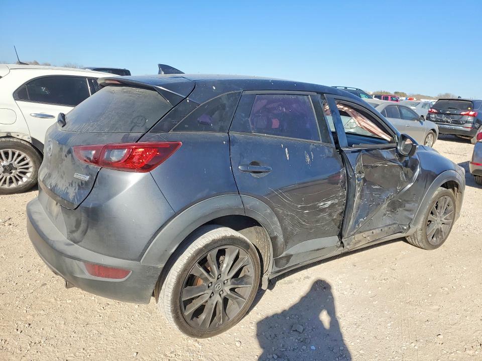 Photo 3 from auction – 2017 MAZDA CX-3 with VIN JM1DKDC72H0147962