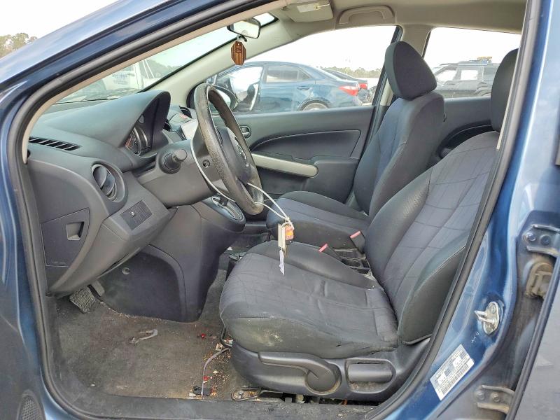 Photo 7 from auction – 2014 MAZDA MAZDA2 with VIN JM1DE1KYXE0171986