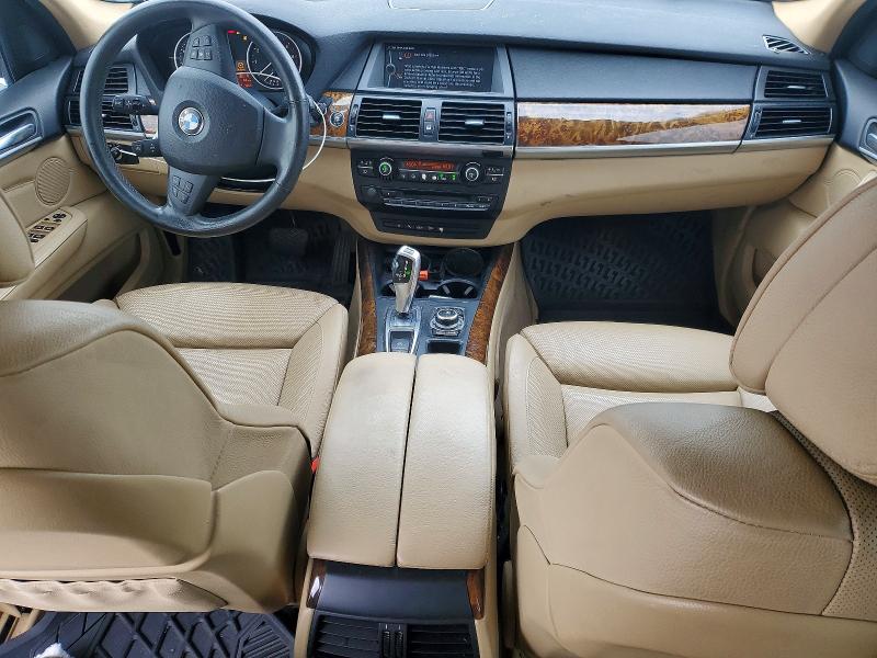 Photo 8 from auction – 2010 BMW X5 XDRIVE3 with VIN 5UXFE4C52AL279735
